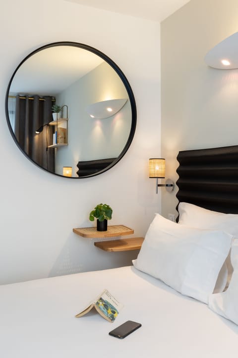 Double or Twin Room | Premium bedding, desk, laptop workspace, blackout drapes