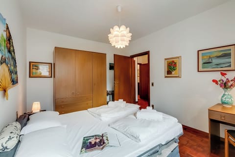 Family Apartment, 2 Bedrooms, Balcony, Lakeside (Dora - Riva del Garda Apartment with) | 2 bedrooms