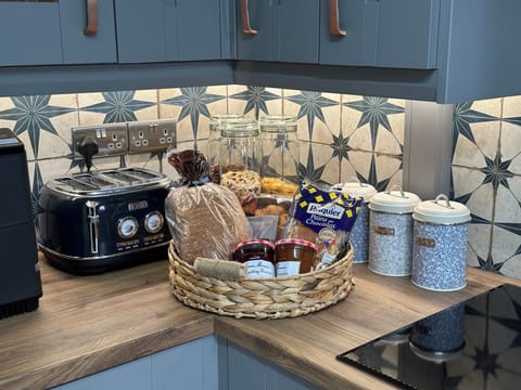 House | Dining