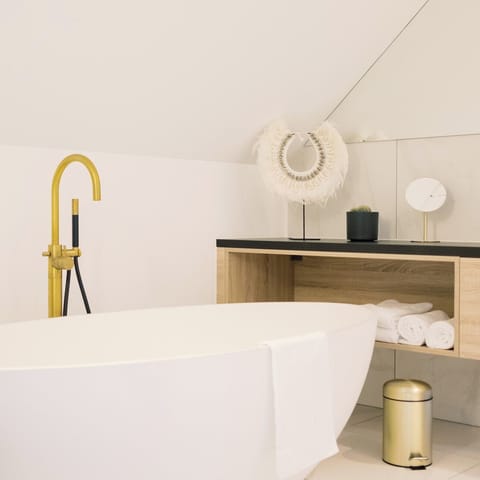 Luxury Suite, Garden View | Desk, iron/ironing board, free WiFi