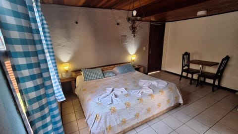 Deluxe Room, Jetted Tub | Bed sheets