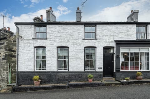 Cottage | Exterior