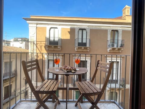 Apartment, 2 Bedrooms, Kitchen, City View | Terrace/patio