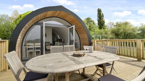 Chalet | Outdoor dining