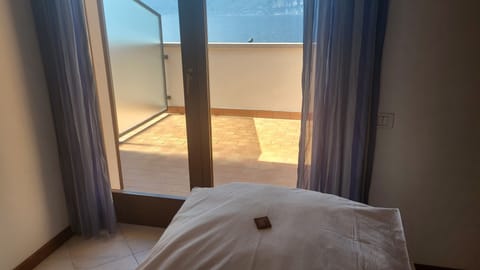 Superior Double Room, Balcony, Lake View | Desk, free WiFi