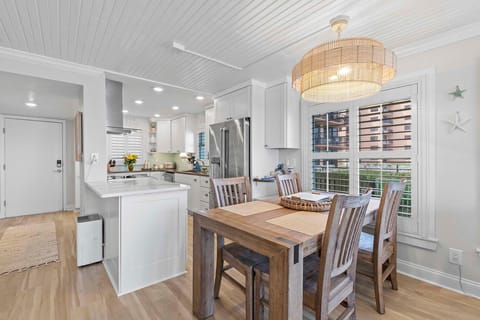 Condo, Multiple Beds (Sea Coast Gardens II 101) | Dining