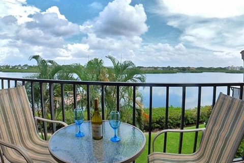 Condo, 2 Queen Beds (Sea Club #104 - Casa con Vista) | Outdoor dining