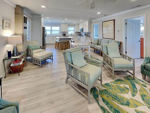 Studio (4 Bedrooms) | Property amenity