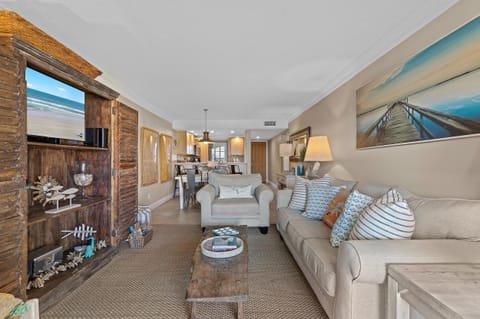 Condo, 1 King Bed with Sofa bed (Point East 314) | Living area
