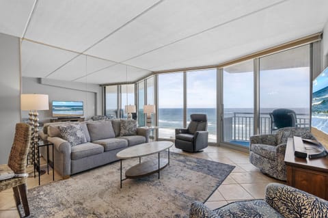 Condo, 1 King Bed with Sofa bed (Surfside Club 503) | Living area