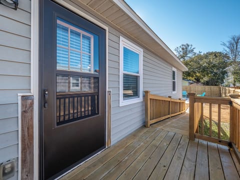 Studio (2 Bedrooms) | Property amenity