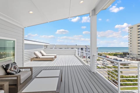 Studio (4 Bedrooms) | Front of property