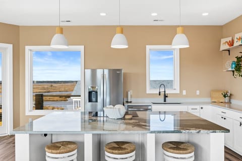 Studio (4 Bedrooms) | Property amenity