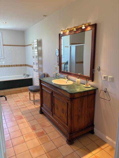 Comfort Double Room | Bathroom