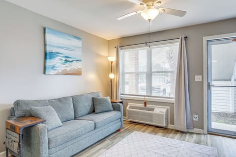 Apartment (0 Bedroom) | Interior