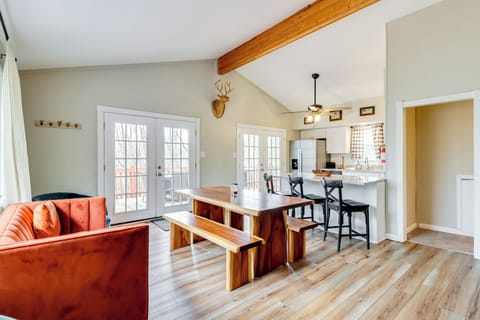 House (3 Bedrooms) | Interior