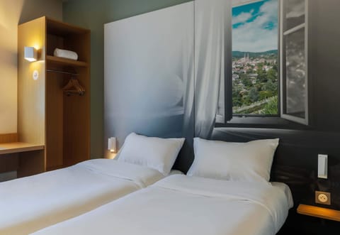 Twin Room, Non Smoking | Premium bedding, desk, soundproofing, free WiFi