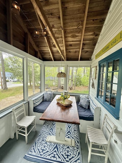 Villa, 3 Bedrooms | Dining