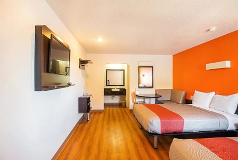 Basic Double Room | WiFi (free)