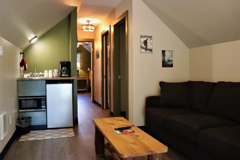 Unit 1 | Living area | TV