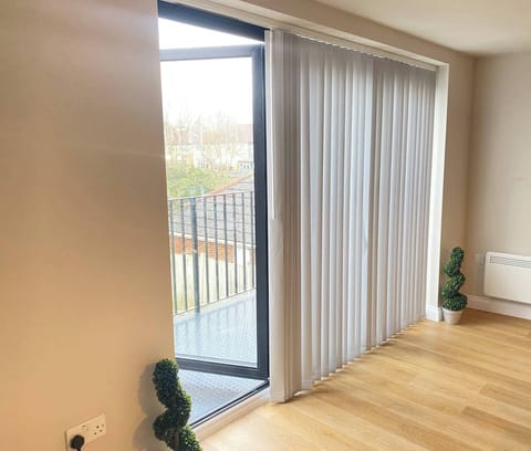 Apartment, 2 Bedrooms, Smoking, Balcony | Interior
