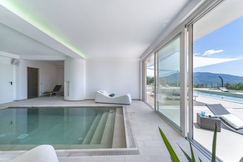 Villa, Smoking | 4 bedrooms