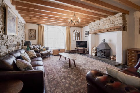 Cottage | Living area