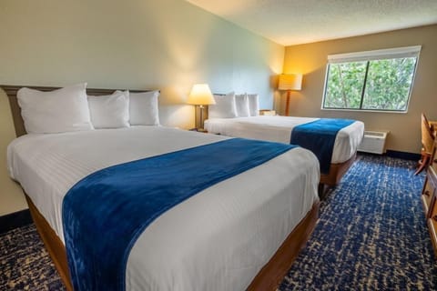 In-room safe, free WiFi