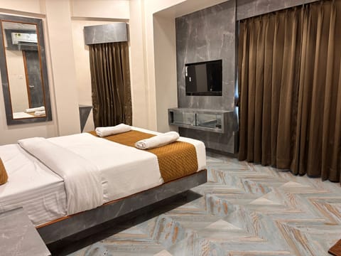 Suite, City View | Soundproofing