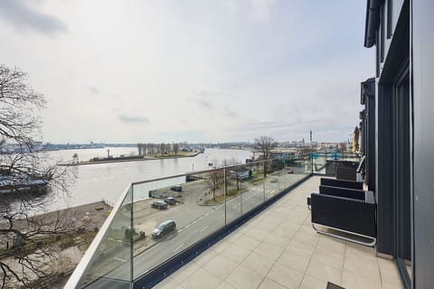 Classic Apartment | Terrace/patio