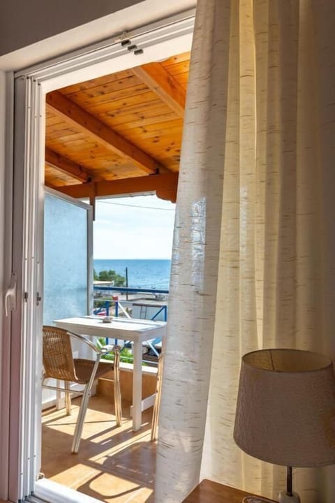 Room, 1 Bedroom, Sea View | Soundproofing, free WiFi