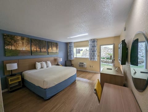 Basic Room, Non Smoking | Free WiFi, bed sheets