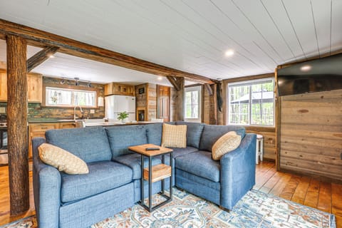 House (2 Bedrooms) | Interior