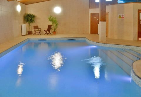 Cottage | Pool | Outdoor pool