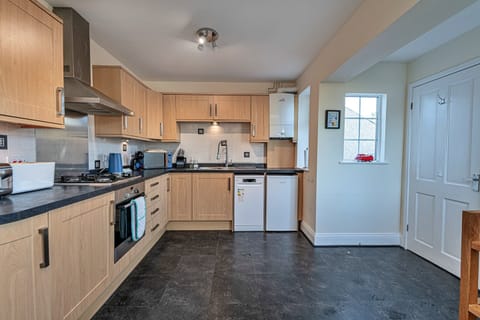 House | Private kitchen