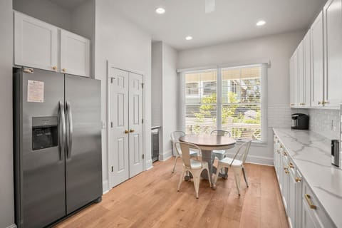 House, Multiple Beds, Patio, Golf View (417 Wahoo) | Private kitchen | Fridge, microwave, oven, stovetop