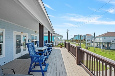 House, 3 Bedrooms | Outdoor dining