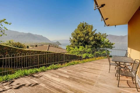 Apartment, Multiple Beds, Patio, Mountain View (Sopra il Lago 4) | Outdoor dining