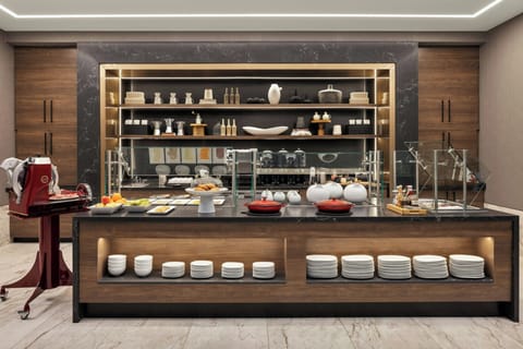 Daily buffet breakfast for a fee