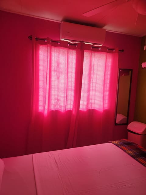 Blackout drapes, free WiFi