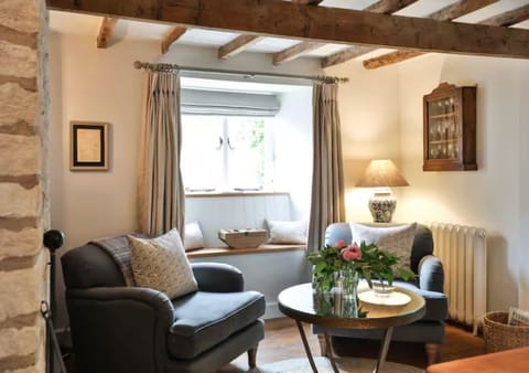 House, Garden View | Living area