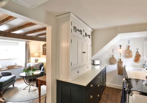 House, Garden View | Private kitchen