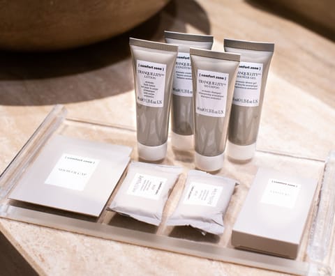 Free toiletries, hair dryer, bidet, towels