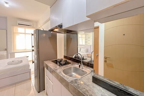 Standard Studio, 1 Bedroom (Apartment) | Private kitchen