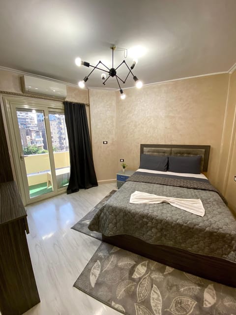 Deluxe Double Room | Free minibar, laptop workspace, free WiFi, bed sheets