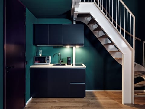 Comfort Studio, 1 Bedroom | Premium bedding, pillowtop beds, minibar, in-room safe