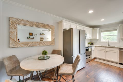 Apartment (1 Bedroom) | Interior