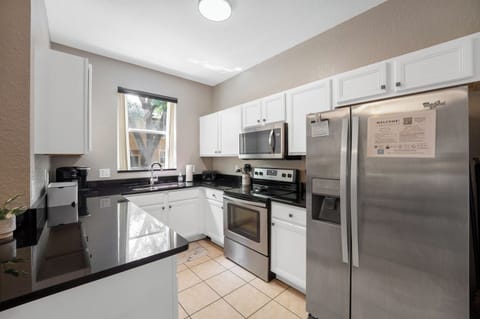 House (4 Bedrooms) | Floor plan