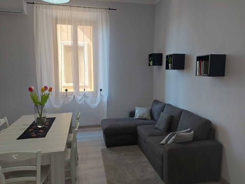 Apartment | Living area