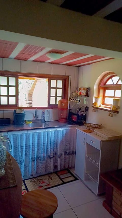 Classic Chalet, River View | Private kitchen | Mini-fridge, oven, cookware/dishes/utensils